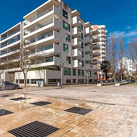 Da Rocha 2-bedroom With Parking Bay ホテル 3*